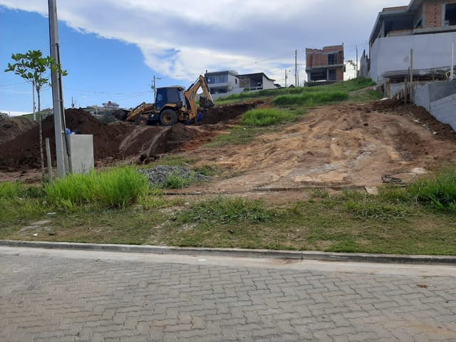 Terreno com 330m², à venda, no bairro Urbanova em São José dos Campos