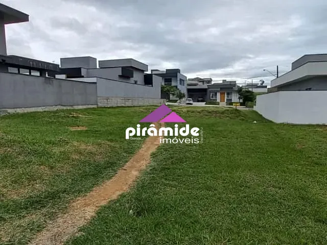 Terreno com 300m², à venda, no bairro Condomínio Terras do Vale em Caçapava