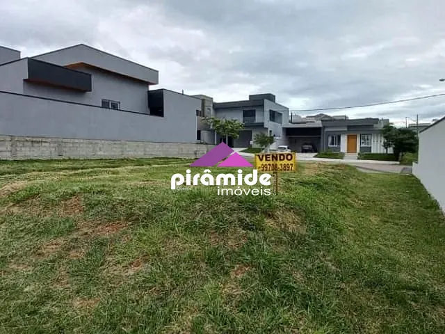 Terreno com 300m², à venda, no bairro Condomínio Terras do Vale em Caçapava