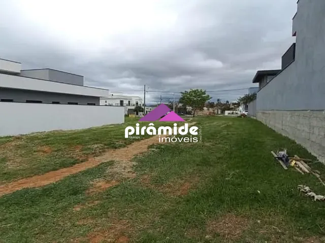 Terreno com 300m², à venda, no bairro Condomínio Terras do Vale em Caçapava