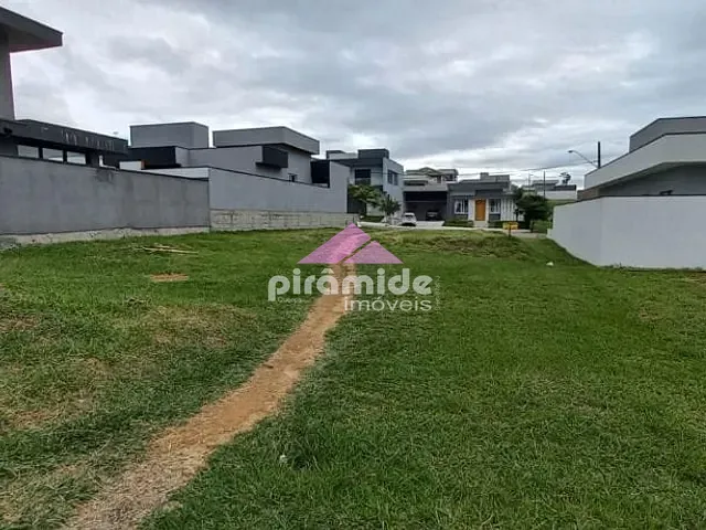Terreno com 300m², à venda, no bairro Condomínio Terras do Vale em Caçapava