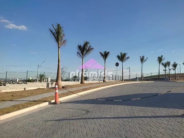 Terreno com 513m², à venda, no bairro Urbanova em São José dos Campos