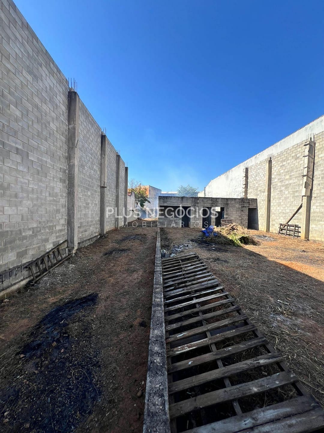 Terreno, 1082 m² - Foto 1