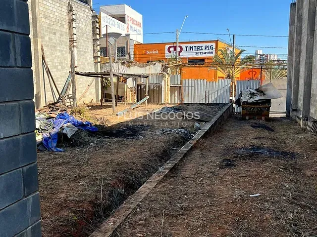 Terreno com 1082m², à venda ou para alugar, no bairro Vila Hortência em Sorocaba