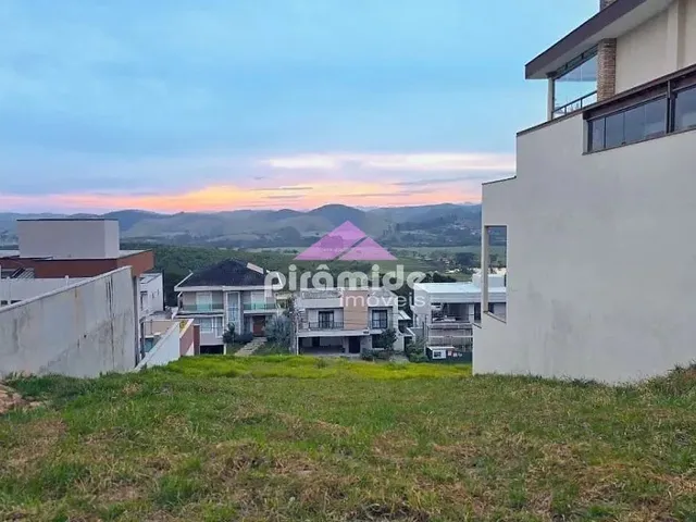 Terreno com 450m², à venda, no bairro Urbanova em São José Dos Campos