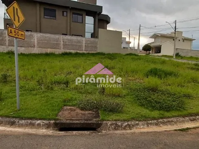 Terreno com 375m², à venda, no bairro Parque Residencial Maria Elmira em Caçapava
