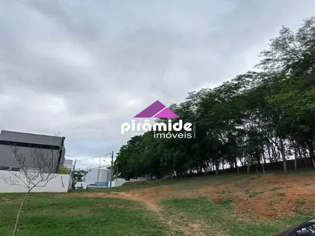 Terreno com 515m², à venda, no bairro Condomínio Terras do Vale em Caçapava