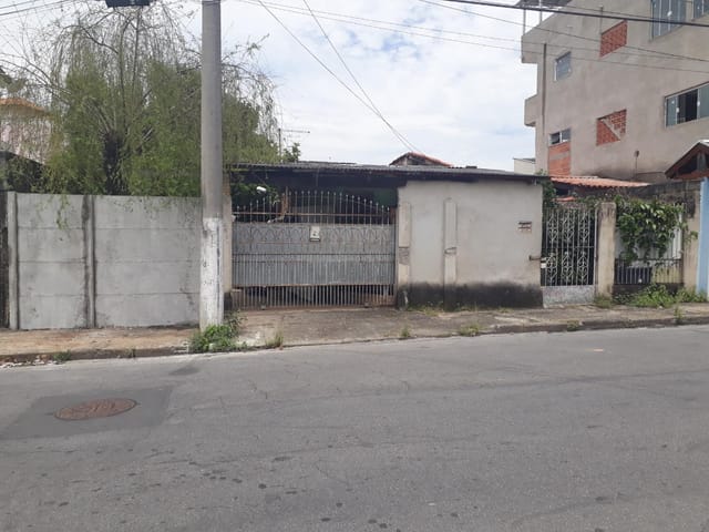 Terreno com 273m², à venda, no bairro Maria Áurea em Pindamonhangaba