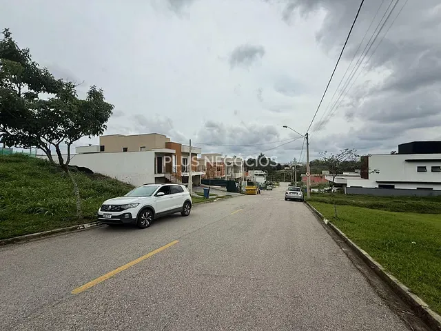 Terreno com 360m², à venda, no bairro Além Ponte em Sorocaba