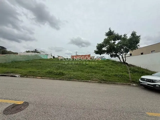 Terreno com 360m², à venda, no bairro Além Ponte em Sorocaba
