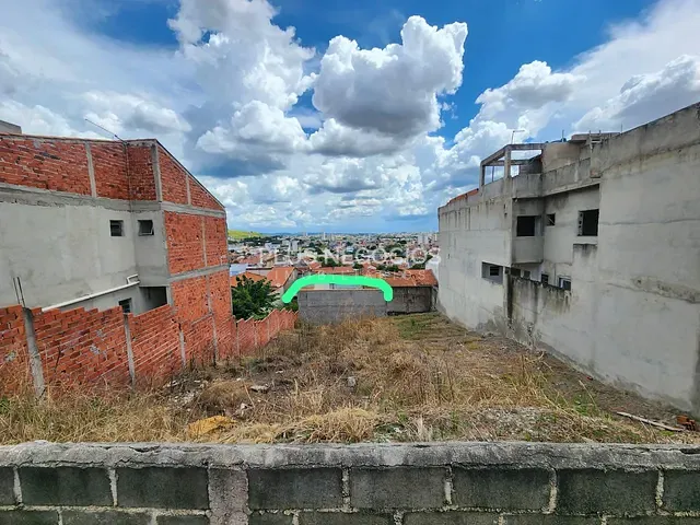 Terreno com 310m², à venda, no bairro Jardim Prestes de Barros em Sorocaba