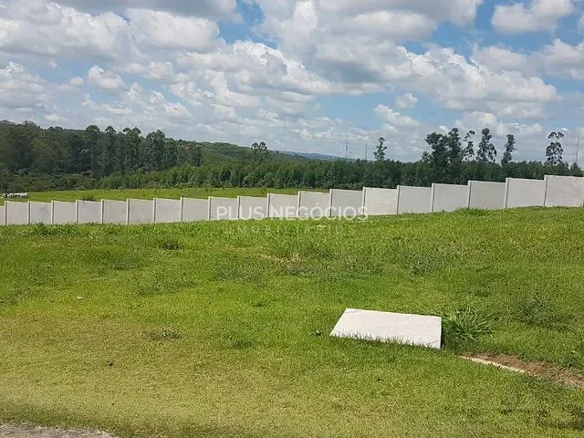 Terreno com 1005m², à venda, no bairro salto em Salto de Pirapora