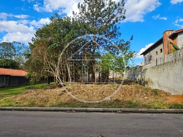 Terreno com 504m², à venda, no bairro Parque do Terceiro Lago em São Paulo