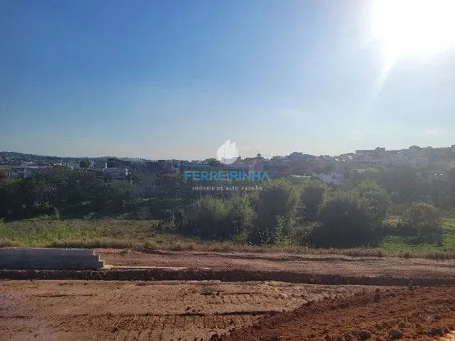 Terreno com 332m², à venda, no bairro Urbanova em São José dos Campos