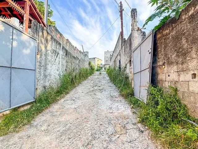 Terreno com 2018m², à venda, no bairro Jardim Imperial em São Paulo