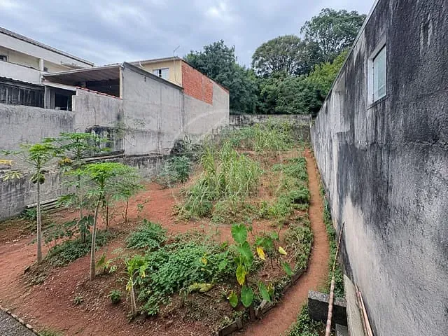 Terreno com 180m², à venda, no bairro Jardim Herplin em São Paulo