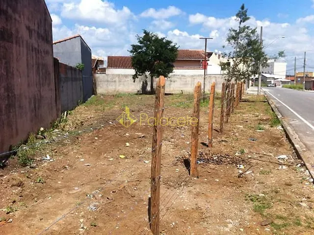Terreno com 587m², à venda, no bairro Residencial Mombaça em Pindamonhangaba