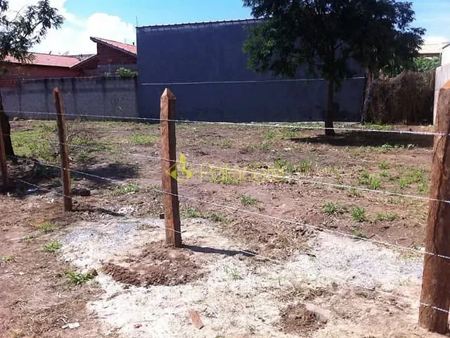 Terreno com 587m², à venda, no bairro Residencial Mombaça em Pindamonhangaba