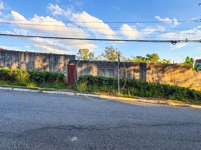 Terreno com 505m², à venda, no bairro Interlagos em São Paulo
