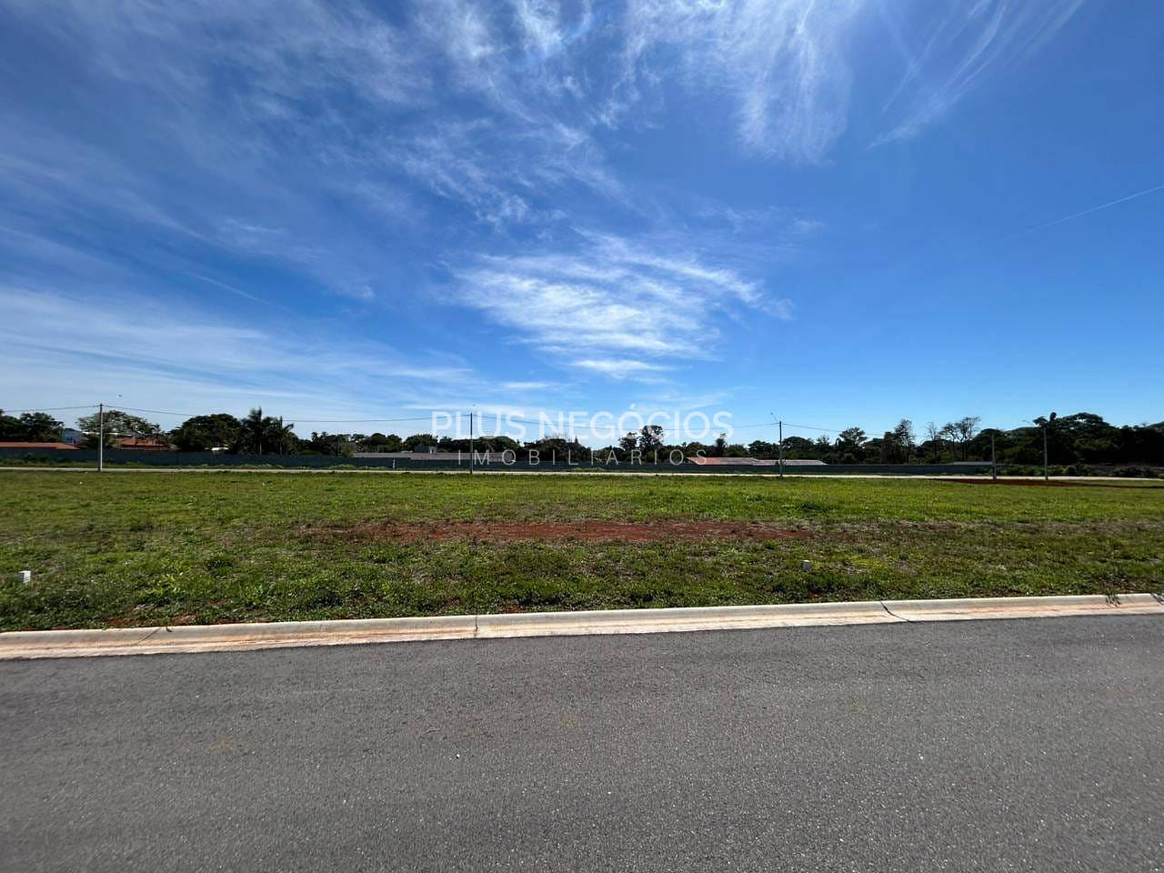 Terreno, 250 m² - Foto 1