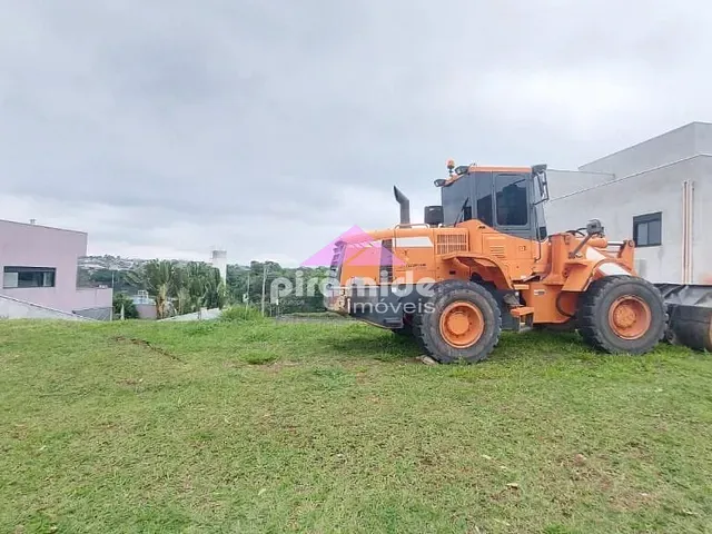 Terreno com 715m², à venda, no bairro Urbanova em São José dos Campos