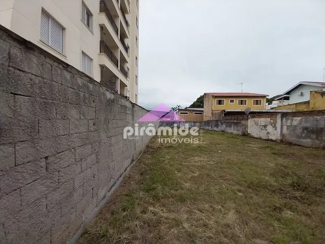 Terreno com 300m², para alugar, no bairro Parque Industrial em São José dos Campos