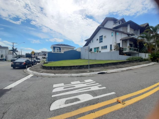 Terreno com 329m², à venda, no bairro Urbanova em São José dos Campos