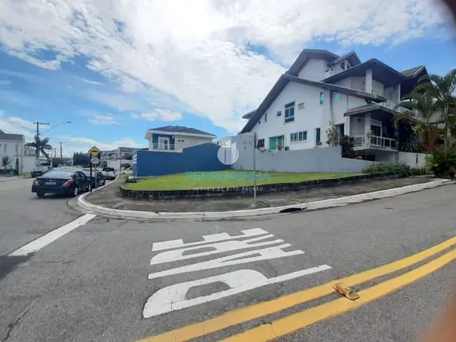 Terreno com 329m², à venda, no bairro Urbanova em São José dos Campos