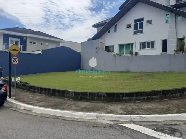 Terreno com 329m², à venda, no bairro Urbanova em São José dos Campos