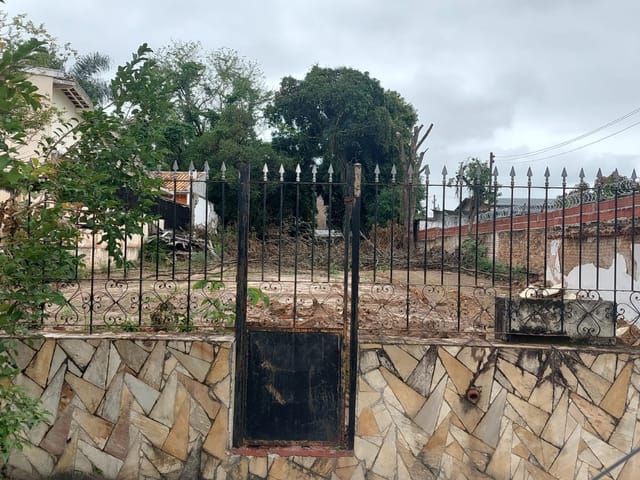 Terreno com 724m², à venda, no bairro Chácara Galega em Pindamonhangaba