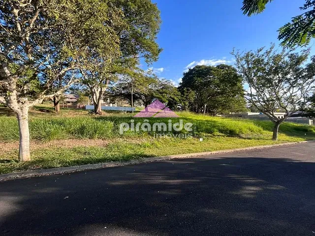 Terreno com 1004m², à venda, no bairro Tampanhão em Jambeiro
