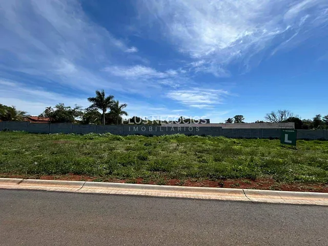 Terreno com 250m², à venda, no bairro Jardim Colonial em Araçoiaba da Serra