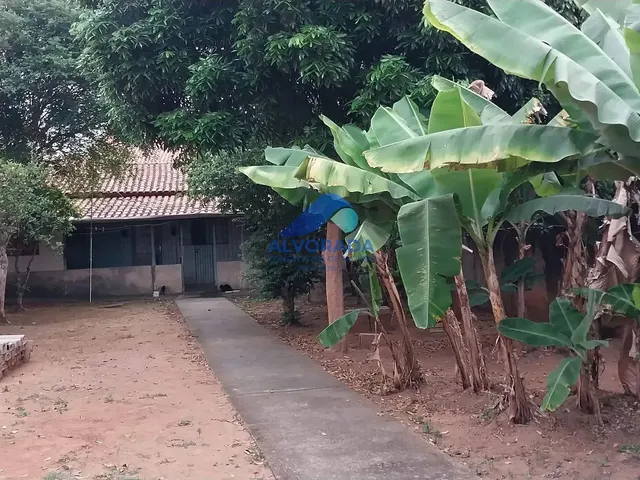 Terreno com 360m², à venda, no bairro Jardim Imperial em São José Dos Campos