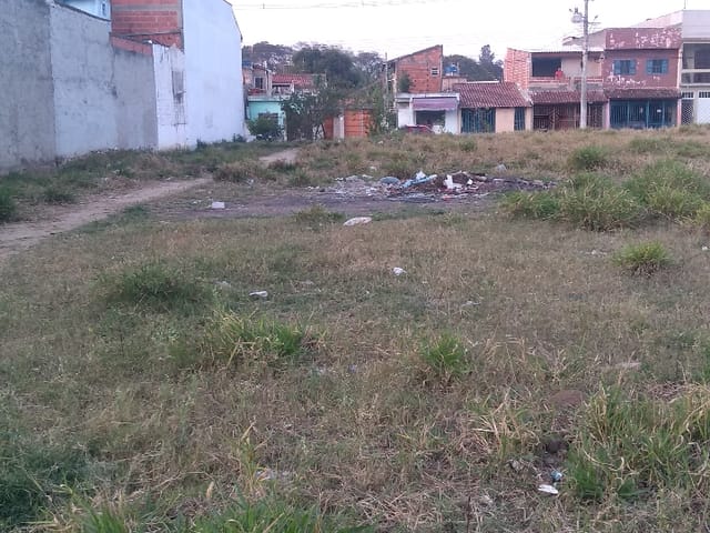 Terreno com 250m², à venda, no bairro Morada Marques em Potim