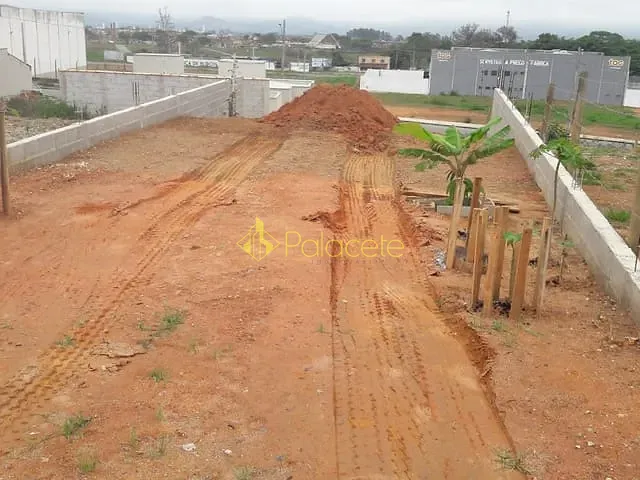 Terreno com 210m², à venda, no bairro Residencial e Comercial Cidade Jardim em Pindamonhangaba