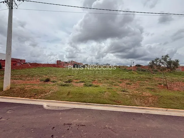 Terreno com 300m², à venda, no bairro Itapeva em Votorantim