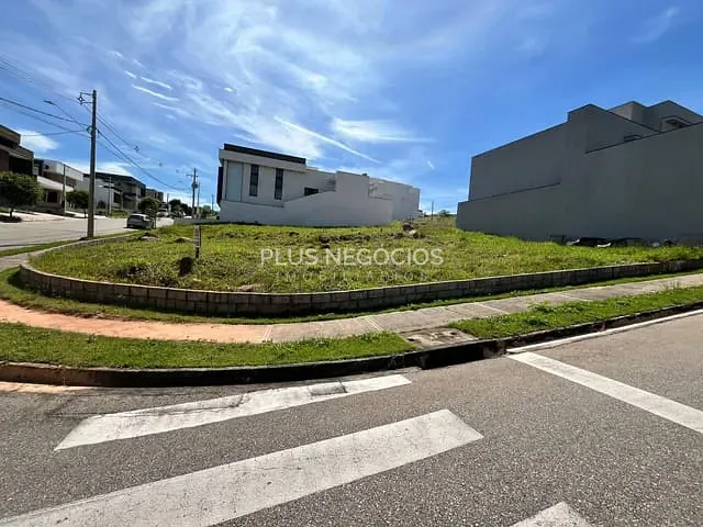Terreno com 378m², à venda, no bairro Jardim Vila São Domingos em Sorocaba