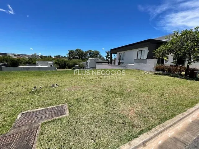 Terreno com 461m², à venda, no bairro Alphaville Nova Esplanada em Votorantim