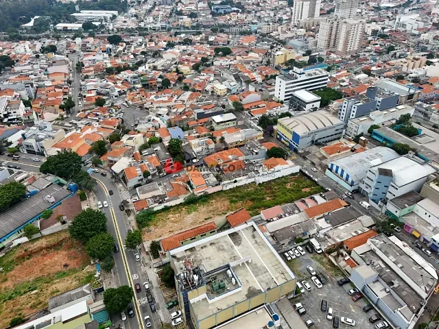 Terreno com 2500m², à venda, no bairro Osvaldo Cruz em São Caetano do Sul
