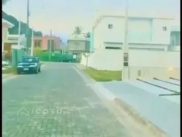 Terreno com 360m², à venda, no bairro Martim de Sá em Caraguatatuba