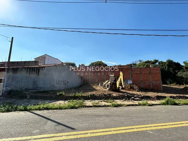 Terreno com 333m², à venda, no bairro Jardim Santa Catarina em Sorocaba