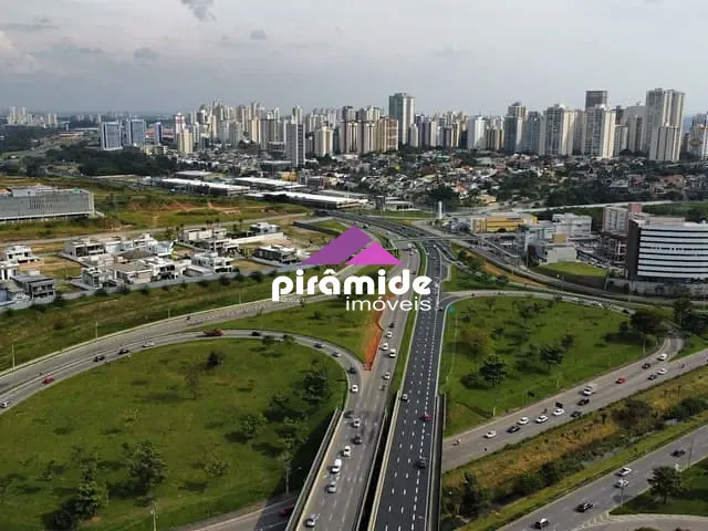 Terreno com 450m², à venda, no bairro Jardim Serimbura em São José dos Campos