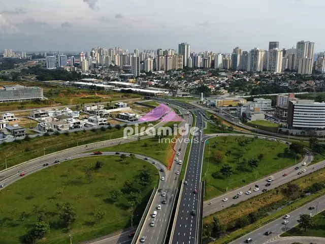 Terreno com 450m², à venda, no bairro Jardim Serimbura em São José dos Campos