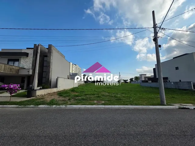 Terreno com 252m², à venda, no bairro Floresta em São José Dos Campos