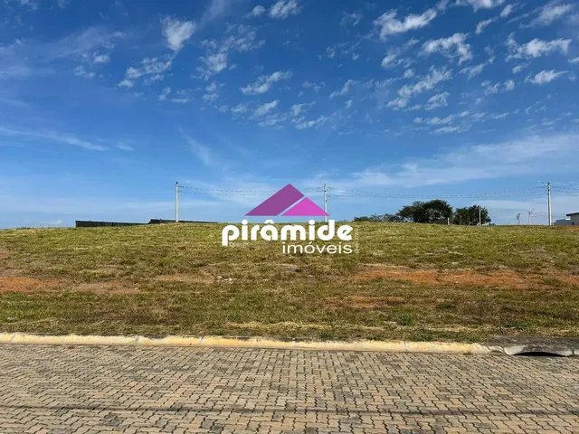 Terreno com 360m², à venda, no bairro Condomínio Terras Altas em Caçapava