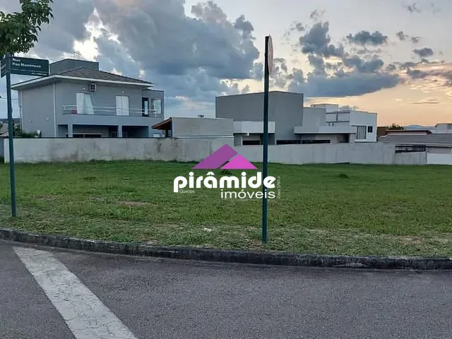 Terreno com 453m², à venda, no bairro Condomínio Terras do Vale em Caçapava