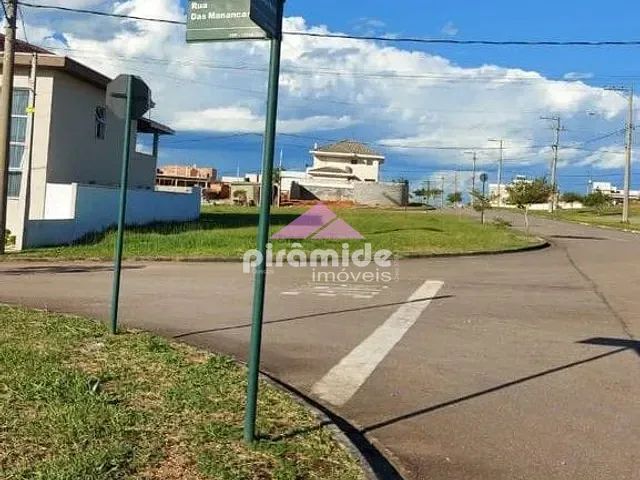 Terreno com 453m², à venda, no bairro Condomínio Terras do Vale em Caçapava