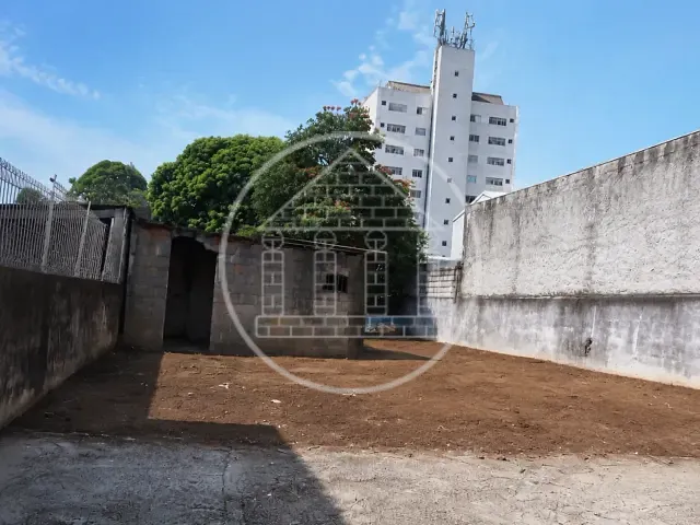 Terreno com 600m², para alugar, no bairro Capela do Socorro em São Paulo