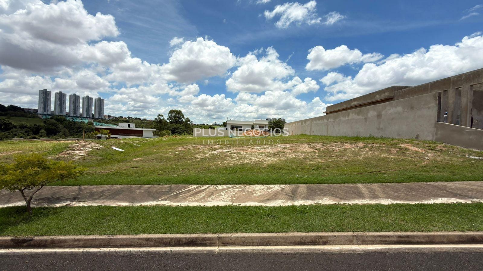 Terreno, 1280 m² - Foto 2