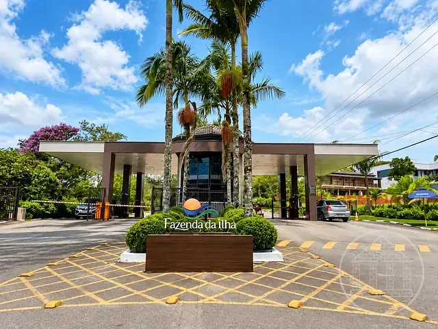 Terreno com 672m², à venda, no bairro Fazenda da Ilha em Embu-Guaçu